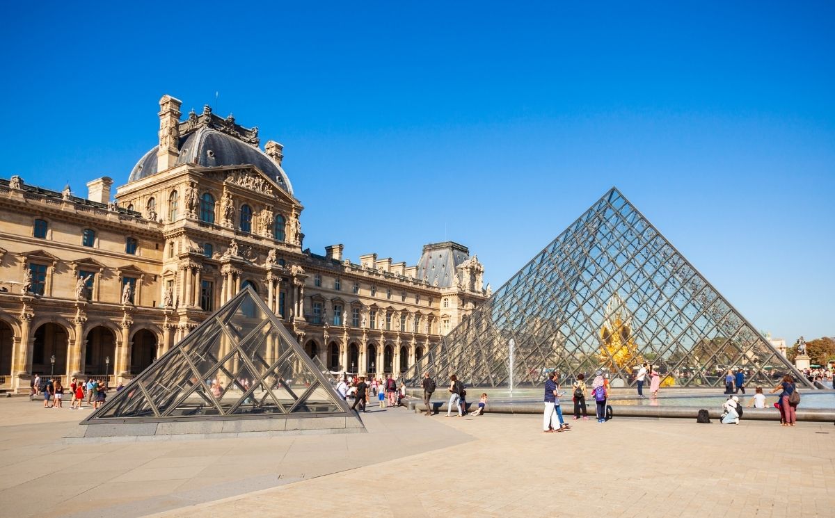 Ankara’dan Direkt Sefer İle Yılbaşı Dolu Dolu Paris & Disneyland Turu