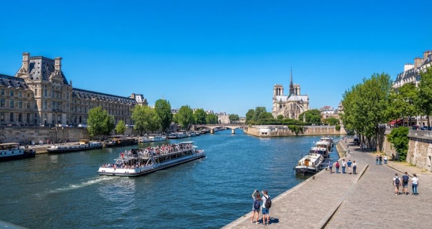 İzmir'den Direkt Sefer İle Noel Pazarları Eşliğinde Paris & Reims Turu Rotası