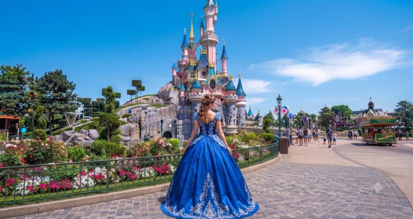 Dolu Dolu Yılbaşı Özel Paris & Disneyland & Brüksel Turu